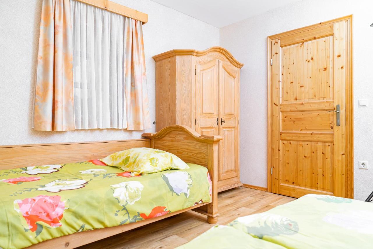 Guesthouse Močivnik Okroglice Extérieur photo