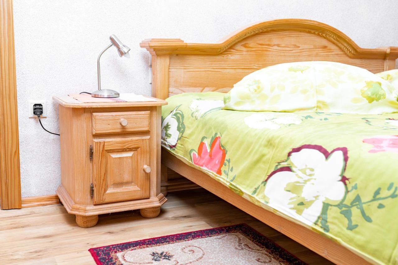 Guesthouse Močivnik Okroglice Extérieur photo